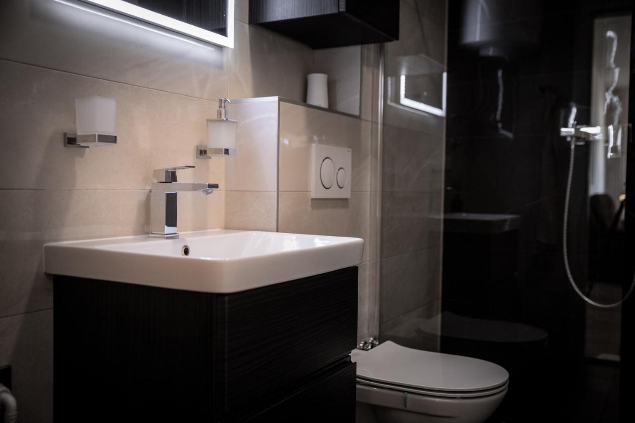מאקרסקה Apartman Perla מראה חיצוני תמונה