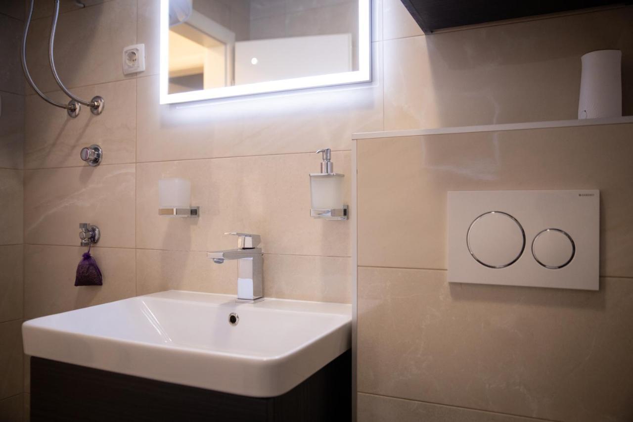 מאקרסקה Apartman Perla מראה חיצוני תמונה