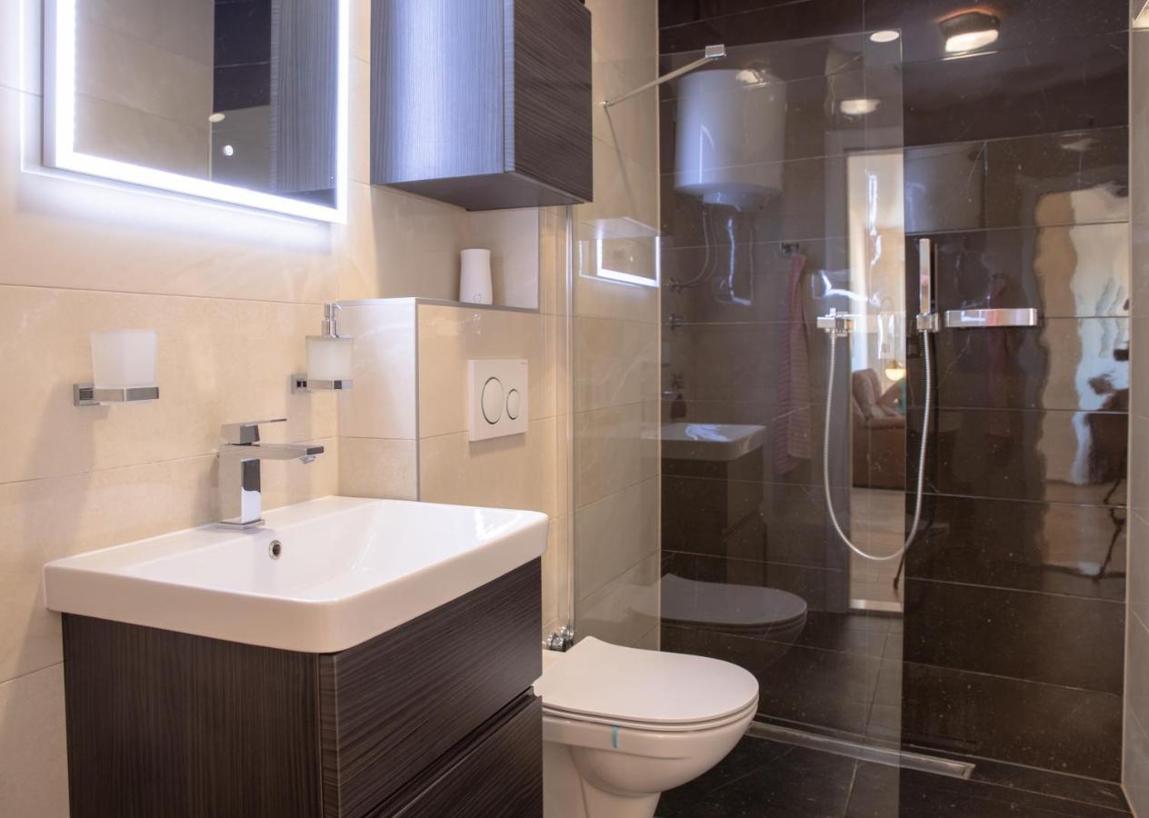 מאקרסקה Apartman Perla מראה חיצוני תמונה