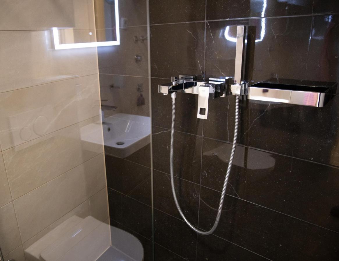 מאקרסקה Apartman Perla מראה חיצוני תמונה